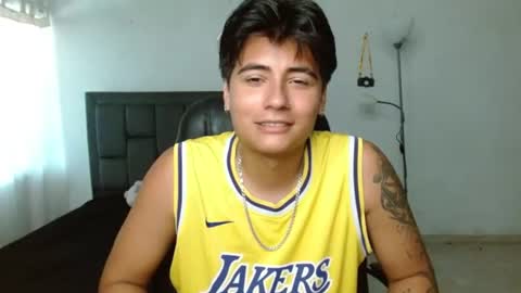Snapshot of davidbless chatting on June 23, 2026, 3:43 pm David Bless online show from June 23, 2026, 3:43 pm