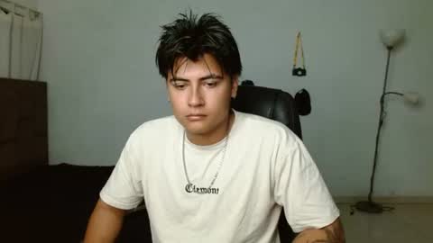 Snapshot of davidbless chatting on July 11, 2026, 2:25 am David Bless online show from July 11, 2026, 2:25 am