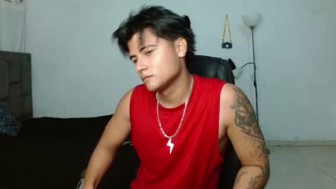Snapshot of davidbless chatting on July 22, 2026, 10:56 pm David Bless online show from July 22, 2026, 10:56 pm