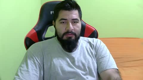 Snapshot of daviddelz chatting on December 29, 2024, 5:31 am David online show from December 29, 2024, 5:31 am