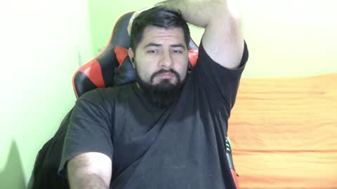 Snapshot of daviddelz chatting on January 3, 2025, 10:31 am David online show from January 3, 2025, 10:31 am