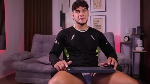 Davies brown    schedule 12pm to 5pm col time online show from November 23, 2025, 6:52 pm