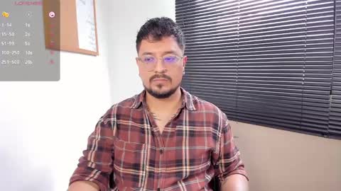 Snapshot of daviidevans chatting on December 12, 2024, 4:32 pm David Evans online show from December 12, 2024, 4:32 pm