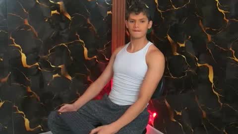 Snapshot of davilap_toyboy chatting on January 6, 2026, 11:14 am davilap toyboy online show from January 6, 2026, 11:14 am