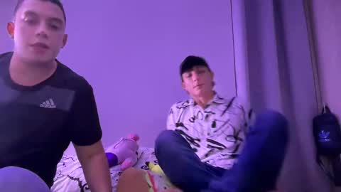 Snapshot of davinson_01 chatting on January 7, 2025, 5:12 am Davinson online show from January 7, 2025, 5:12 am