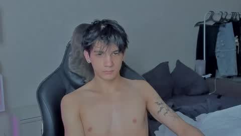 Snapshot of davisross chatting on December 6, 2024, 8:51 pm davis online show from December 6, 2024, 8:51 pm