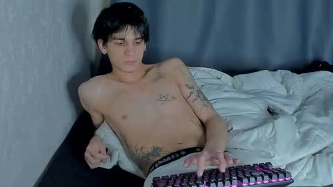 davis online show from November 3, 2025, 6:14 am