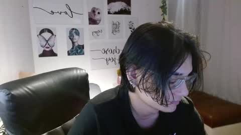 Snapshot of davoxer chatting on November 21, 2025, 2:32 am davoxer online show from November 21, 2025, 2:32 am