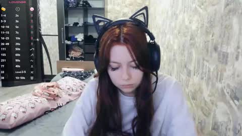 Snapshot of dawndollins chatting on December 18, 2025, 9:48 am Alice online show from December 18, 2025, 9:48 am