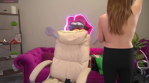 DawnGwin      Sasha online show from March 16, 2026, 6:50 am