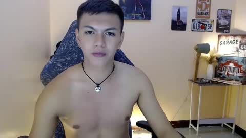 Snapshot of dax_x chatting on February 21, 2025, 4:29 am JC LOVER BOY online show from February 21, 2025, 4:29 am