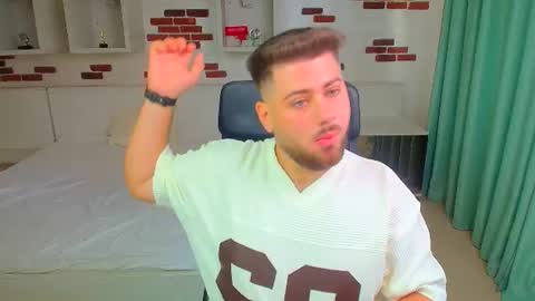 DaxGreer online show from June 23, 2026, 4:21 am