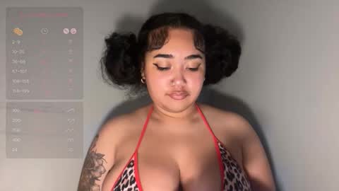 Snapshot of dayqueen1 chatting on February 10, 2026, 9:46 am dayqueen1 online show from February 10, 2026, 9:46 am