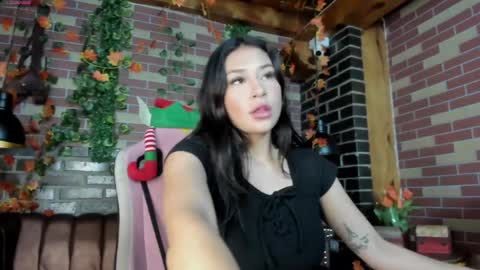 Snapshot of dayra_angels chatting on December 9, 2024, 12:34 am DAYRA ANGELS online show from December 9, 2024, 12:34 am
