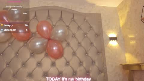 Snapshot of dayra_angels chatting on February 27, 2025, 7:23 am DAYRA ANGELS online show from February 27, 2025, 7:23 am