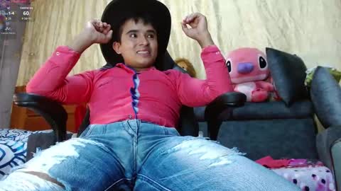 dayro_dduran online show from March 28, 2026, 8:08 pm