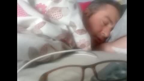 Dazzill online show from February 2, 2025, 8:46 am