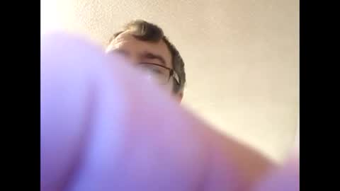 Dazzill online show from February 5, 2025, 7:31 pm