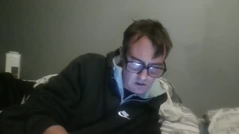 Dazzill online show from September 24, 2025, 8:45 pm