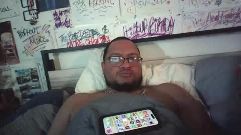 dbeamon92 online show from May 16, 2026, 12:04 pm