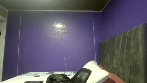 DCrush online show from December 2, 2025, 10:38 pm