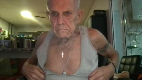 NOLADon online show from June 12, 2026, 9:46 pm