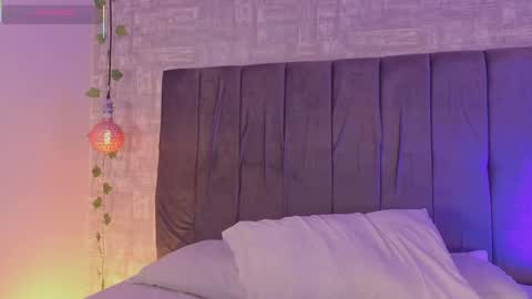 Snapshot of dea_athenea chatting on November 29, 2025, 6:33 pm dea_athenea online show from November 29, 2025, 6:33 pm