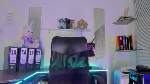 deamon_devil online show from January 16, 2026, 6:23 pm