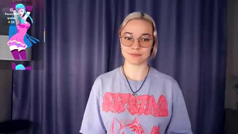 Charlie 18yo online show from November 24, 2025, 6:13 am