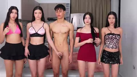 Hannah - Annie - Alisson online show from March 13, 2026, 3:13 am