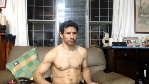 Snapshot of debbie_n_paul chatting on May 22, 2026, 7:04 am Paul Fitz online show from May 22, 2026, 7:04 am