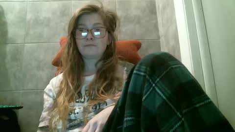 Snapshot of debbieafterhours69 chatting on April 8, 2026, 4:34 am DEBBIE online show from April 8, 2026, 4:34 am