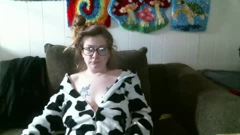Snapshot of debbieafterhours69 chatting on April 14, 2026, 11:16 am DEBBIE online show from April 14, 2026, 11:16 am