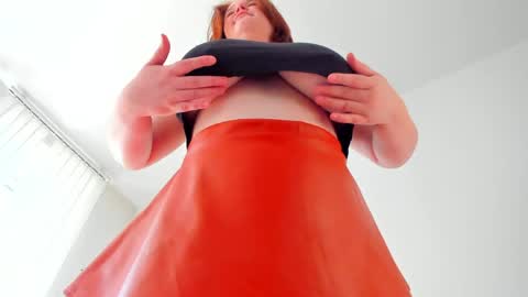 DeboraDebbieDee online show from June 8, 2026, 5:30 am