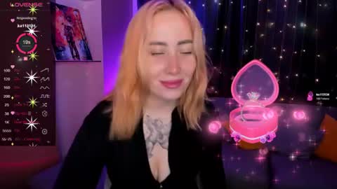 Debora online show from July 17, 2026, 2:07 am