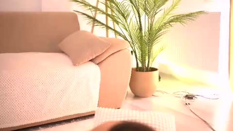 Snapshot of deborahlowe chatting on July 9, 2026, 1:26 pm Tamara online show from July 9, 2026, 1:26 pm
