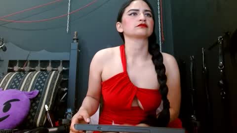 Deborah online show from November 14, 2025, 4:38 pm