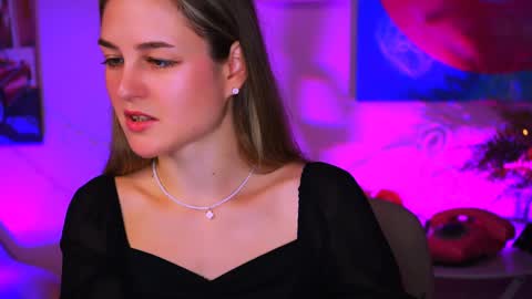 Debora online show from January 13, 2025, 4:28 am