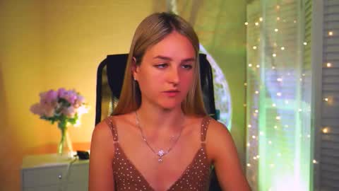 Debora online show from March 26, 2026, 3:23 am