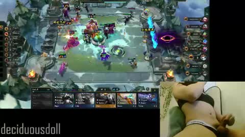 deciduousdoll online show from April 26, 2026, 12:52 am