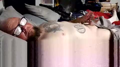 decoyx5o5 online show from January 31, 2025, 7:18 am