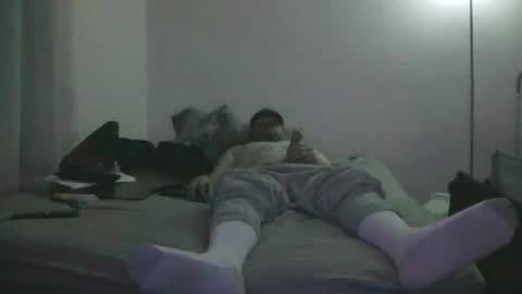 Snapshot of decoyx5o5 chatting on January 10, 2026, 12:51 pm decoyx5o5 online show from January 10, 2026, 12:51 pm