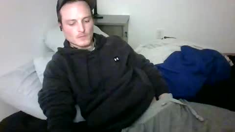 Dee4dayz online show from December 4, 2025, 12:09 am