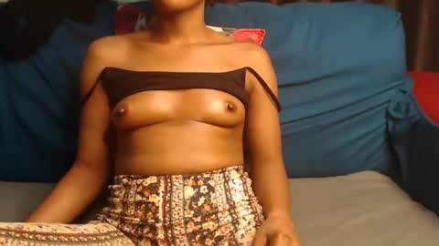 Dee online show from February 10, 2026, 7:40 pm