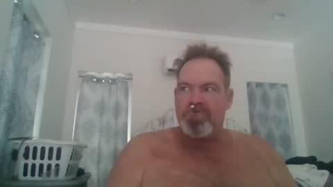 Snapshot of deepdiveme chatting on November 1, 2025, 5:37 pm deepdiveme online show from November 1, 2025, 5:37 pm