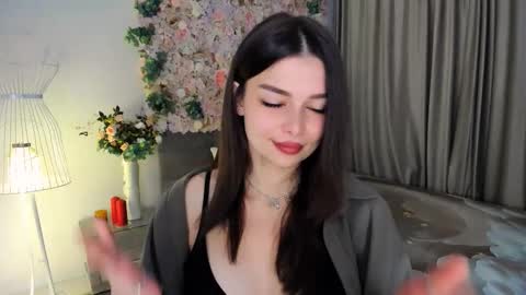 DegreeOfSincerity online show from December 5, 2025, 1:14 am