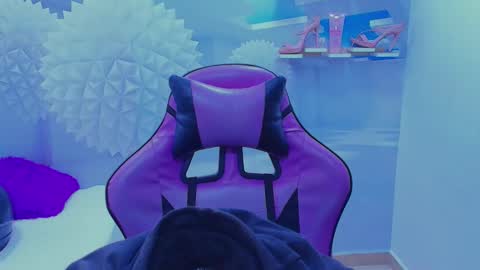 DEIBY online show from November 18, 2025, 9:19 pm