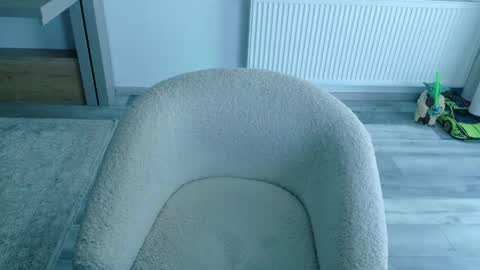 Snapshot of deidi_sweet chatting on June 9, 2026, 9:21 am Di online show from June 9, 2026, 9:21 am