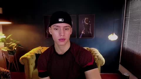 Snapshot of deivid_parker chatting on November 17, 2025, 1:39 pm Deivid online show from November 17, 2025, 1:39 pm