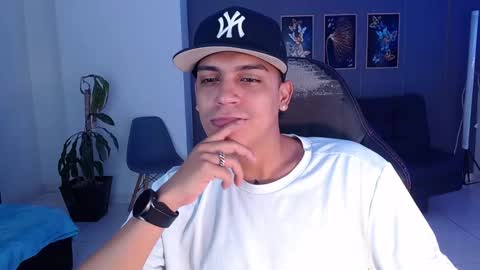 Snapshot of deivid_santoss chatting on September 12, 2025, 4:45 am Deivid online show from September 12, 2025, 4:45 am